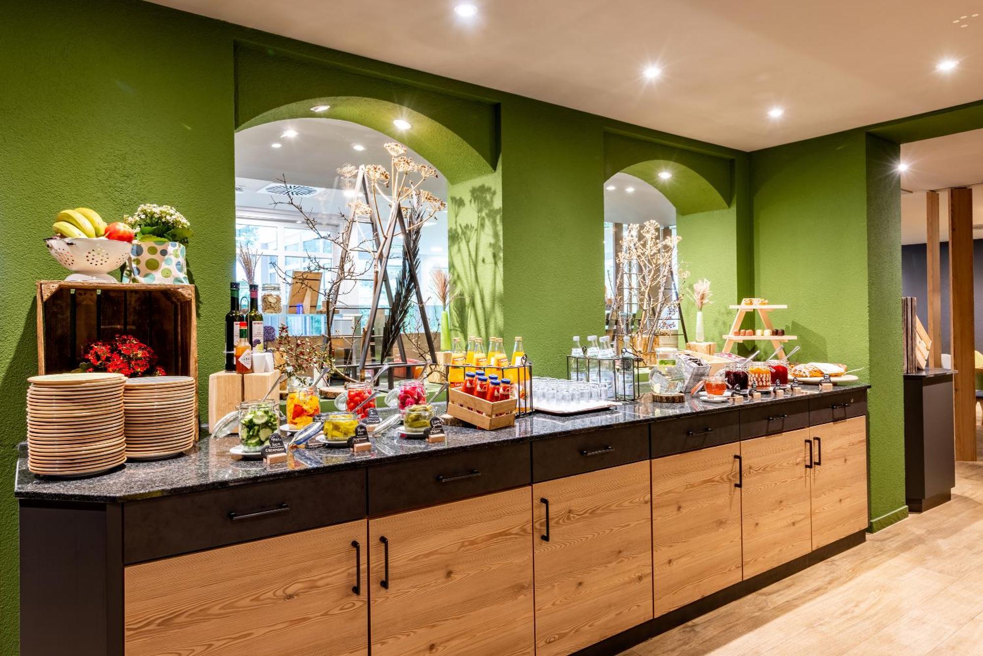 Best Western Plus Parkhotel Maximilian ออทโทบอยเริน ภายนอก รูปภาพ