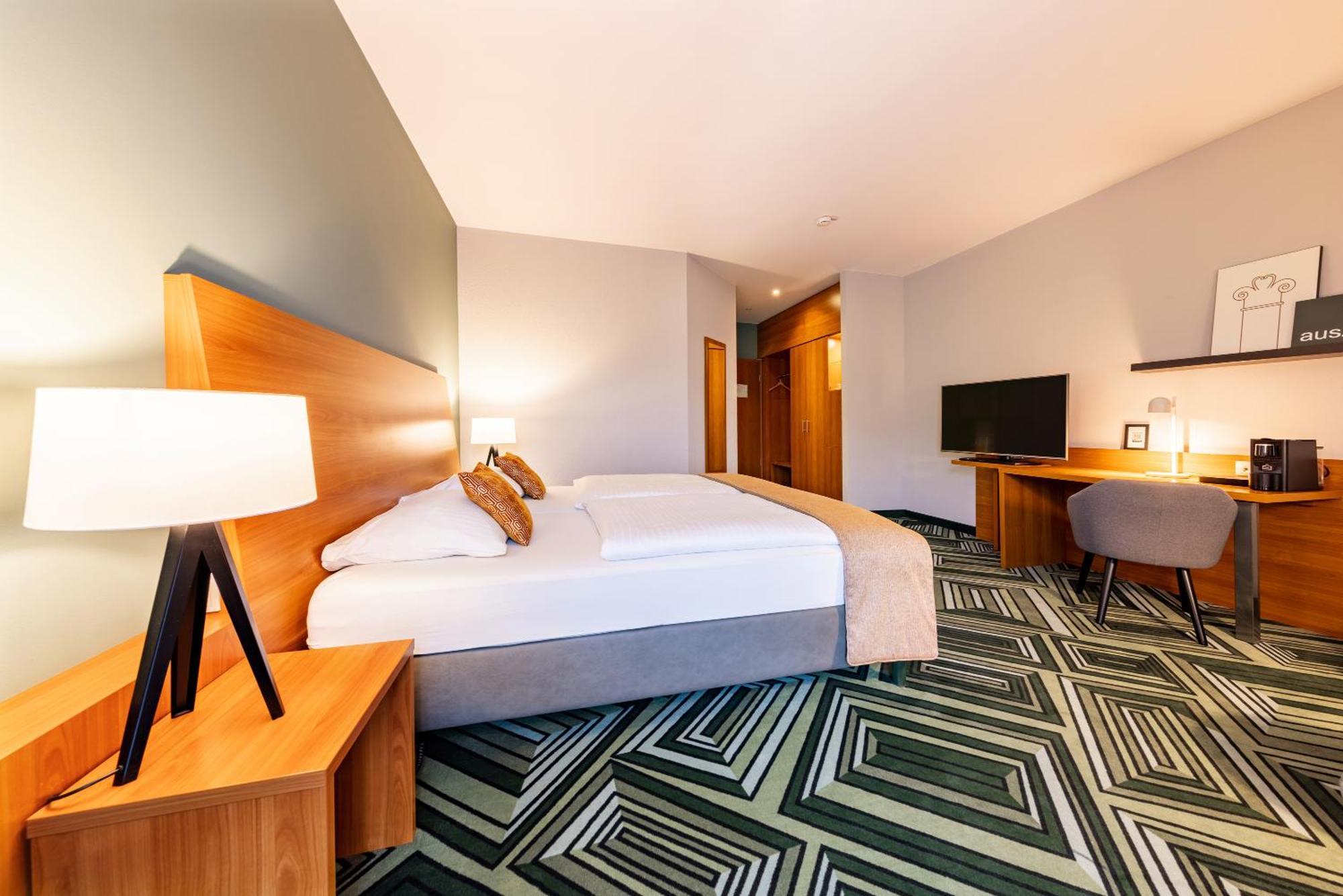 Best Western Plus Parkhotel Maximilian ออทโทบอยเริน ภายนอก รูปภาพ