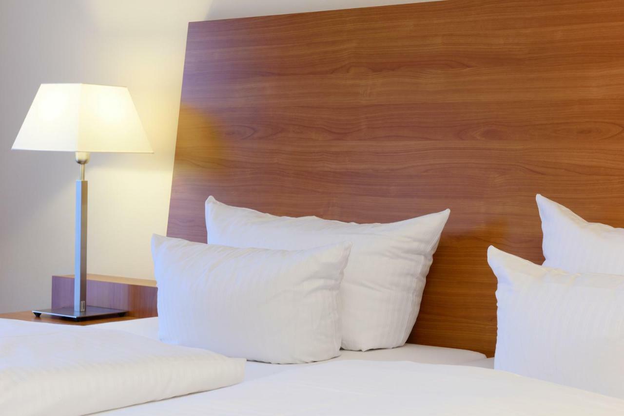 Best Western Plus Parkhotel Maximilian ออทโทบอยเริน ภายนอก รูปภาพ